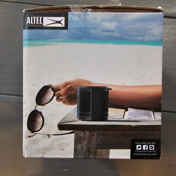 Altec Lansing HydraMicro Black Waterproof Lightweight Portable Bluetooth Speaker - Picture 7 of 8